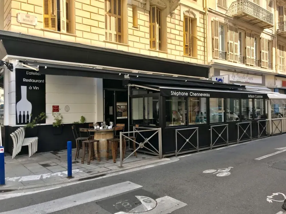 stores-1