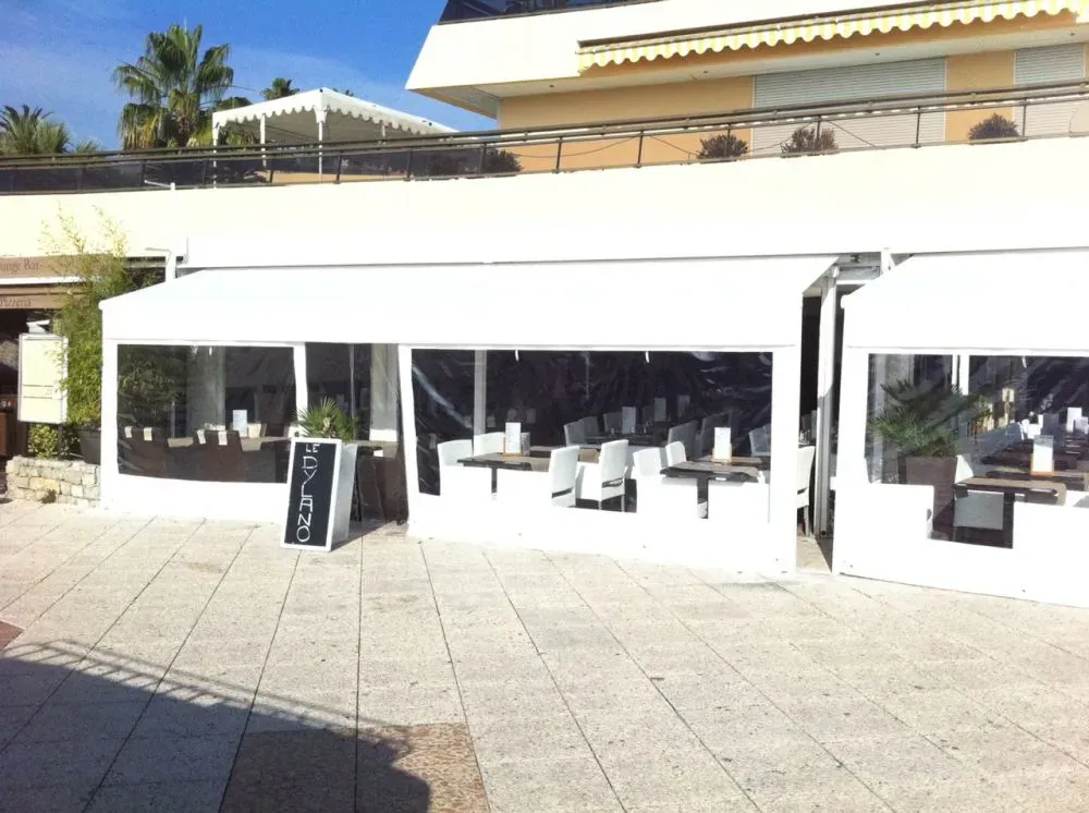 Store Ban à Nice